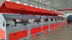 Machine à tréfiler pour acier à faible teneur en carbone